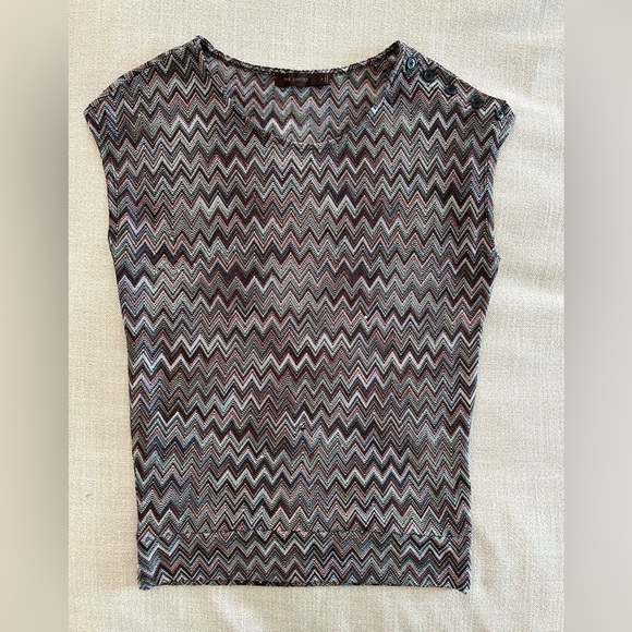 The Limited Multi Colored Cap Sleeve Top Blouse. Size Small - Picture 2 of 12